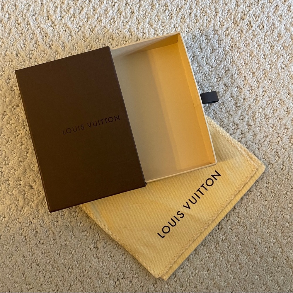 Louis Vuitton gift box with dust bag